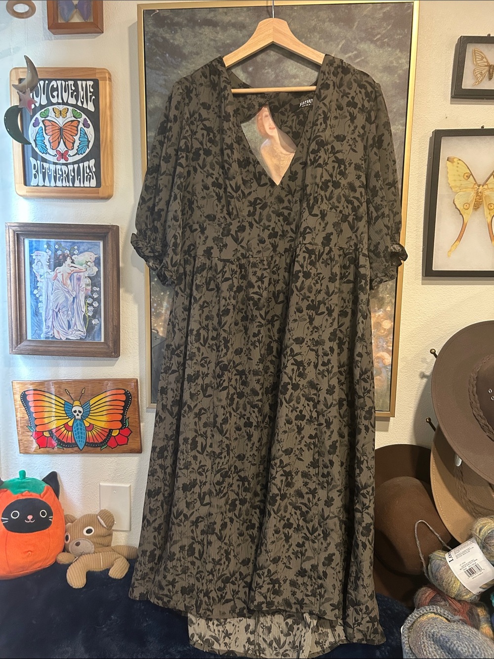 Disturbia Grey Black Floral Midi Dress - Picture 1 of 6